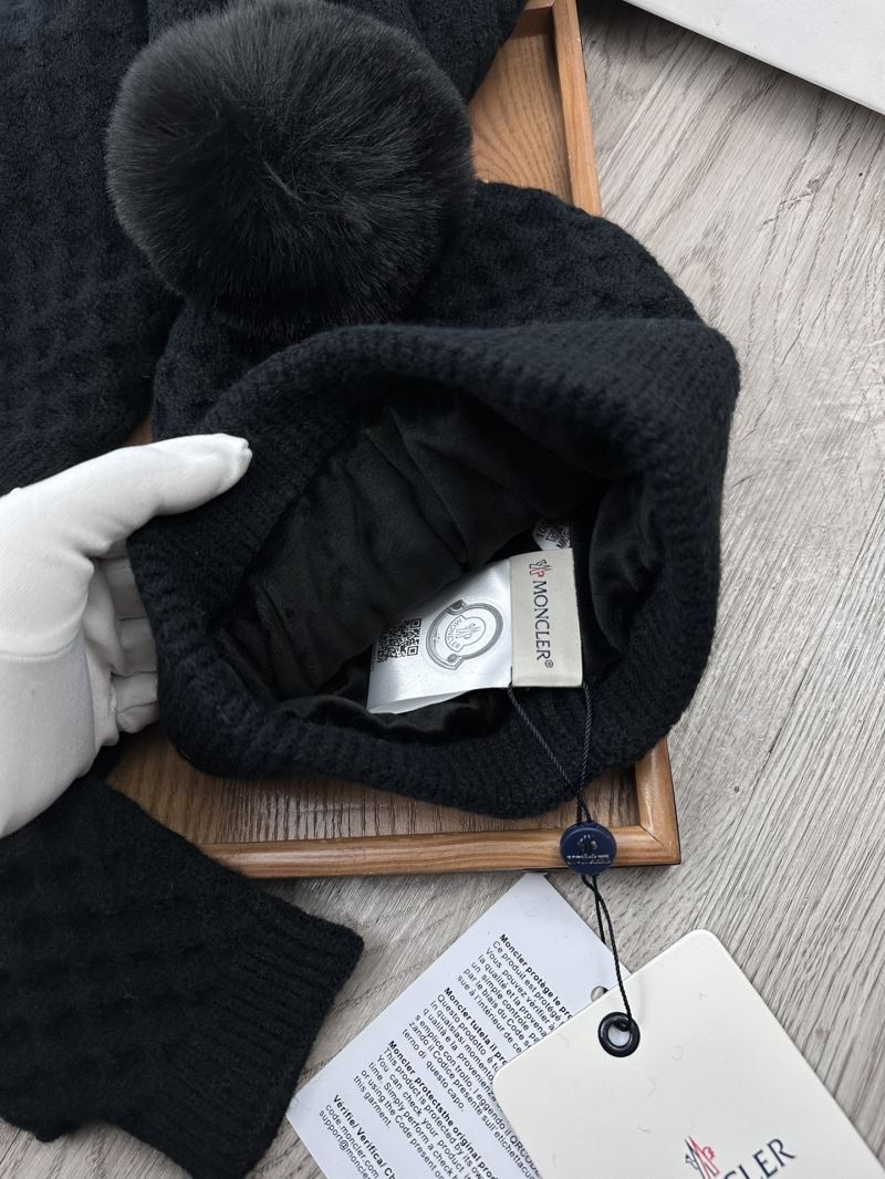 Moncler Caps Scarfs